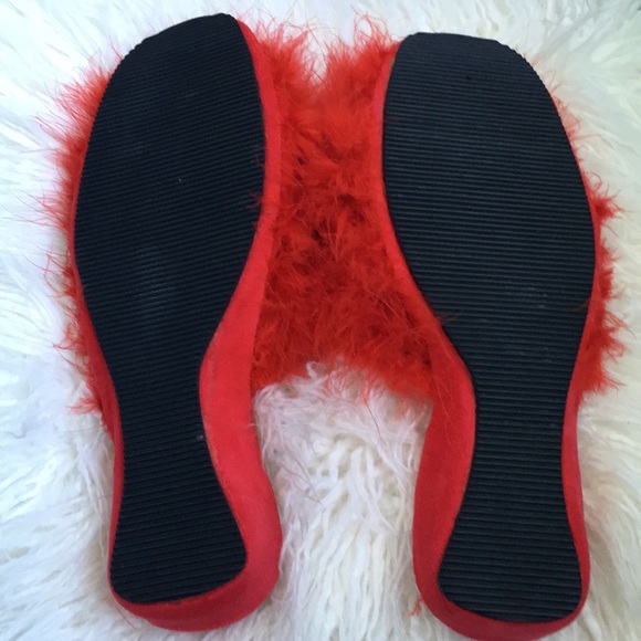 Slip ons - Picture 4 of 4